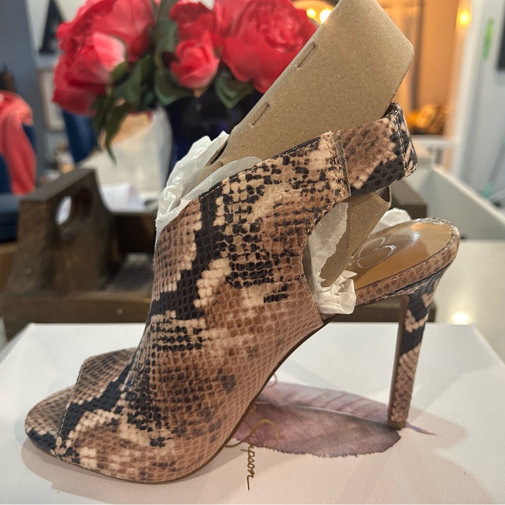 Jessica Simpson Elegant Snake Print Peep-Toe Heels